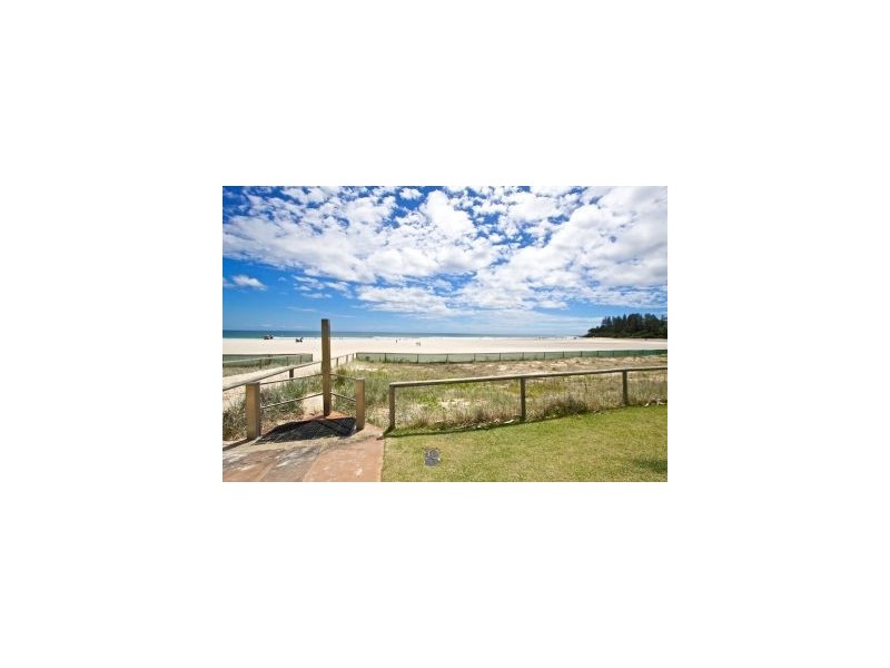 1894 Ocean Plaz 80 Marine Parade, Coolangatta QLD 4225