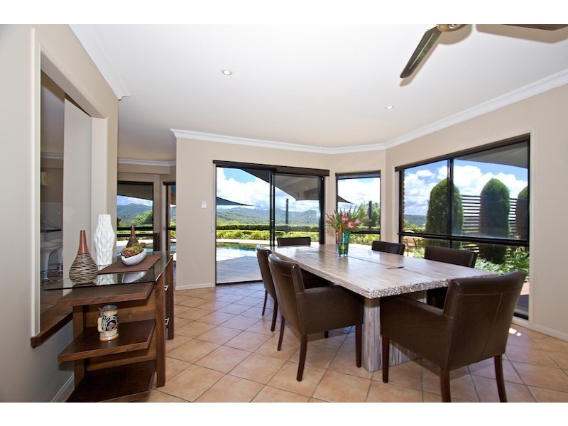 10 Dalwood Circuit, Tallebudgera QLD 4228