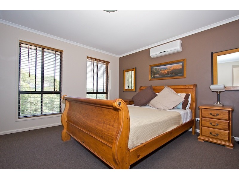 10 Dalwood Circuit, Tallebudgera QLD 4228