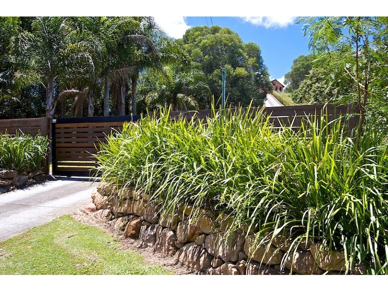 10 Dalwood Circuit, Tallebudgera QLD 4228