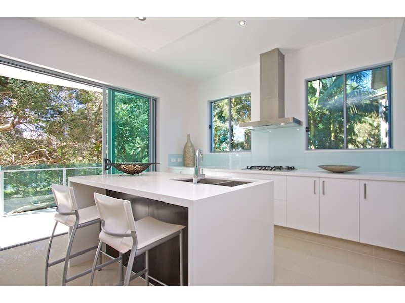 2/9 South Street, Kirra QLD 4225