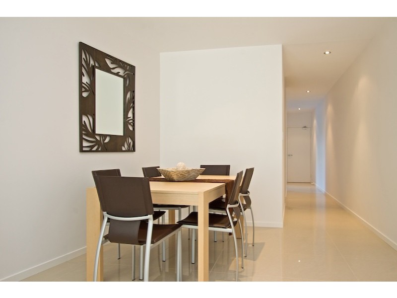 2/9 South Street, Kirra QLD 4225