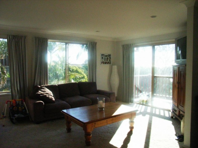 23 Karingal Ave, Bilambil Heights NSW 2486