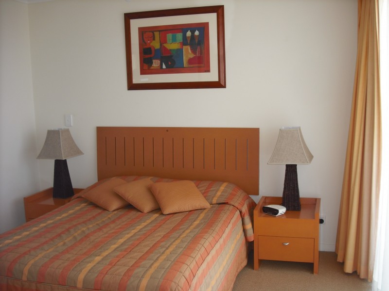 Coolangatta QLD 4225