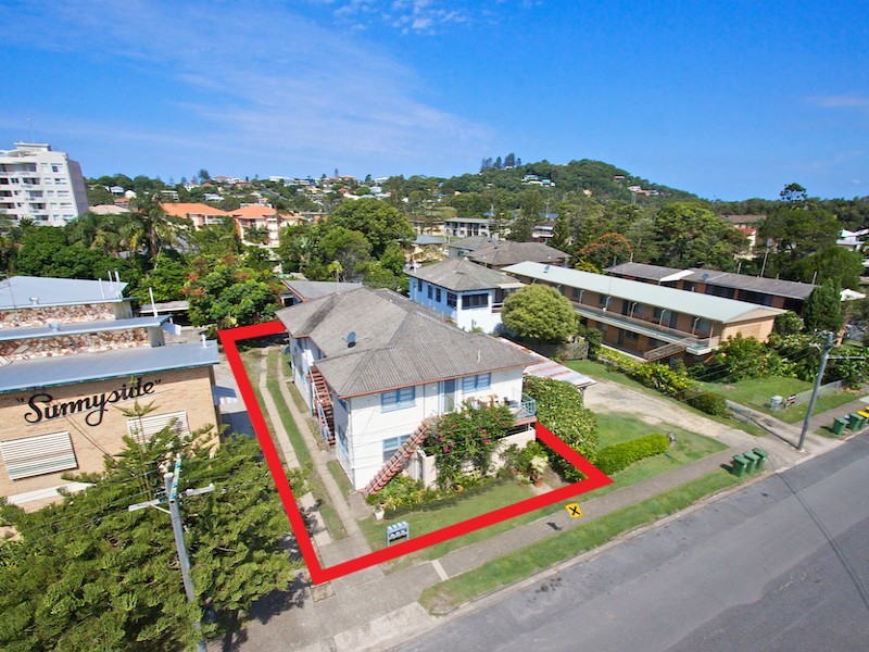 12 Haig Street, Kirra QLD 4225
