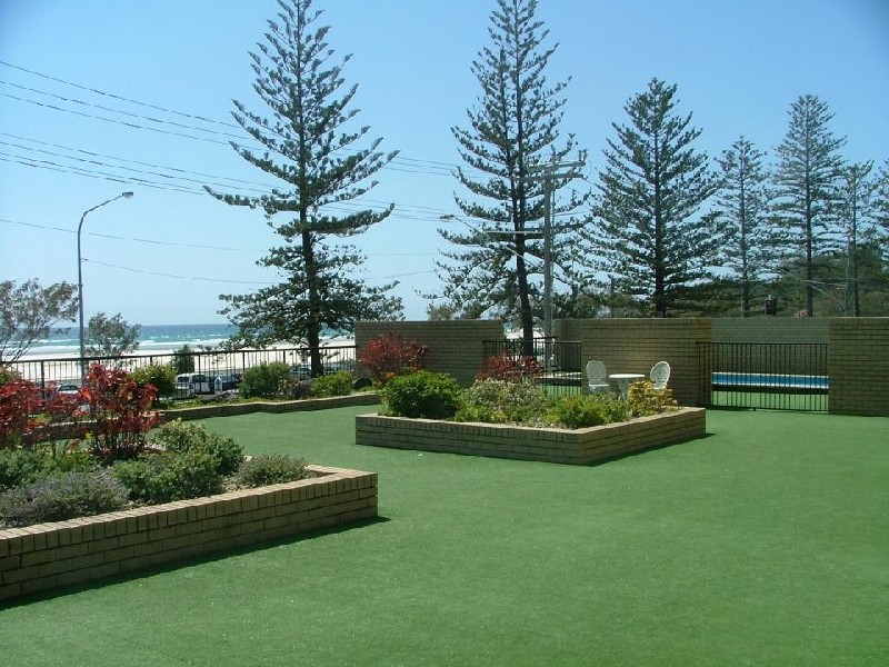 9/34 ‘Centre Court’ Musgrave St, Kirra QLD 4225