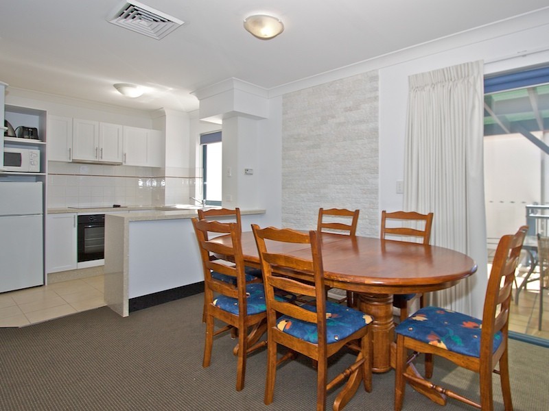 Coolangatta QLD 4225