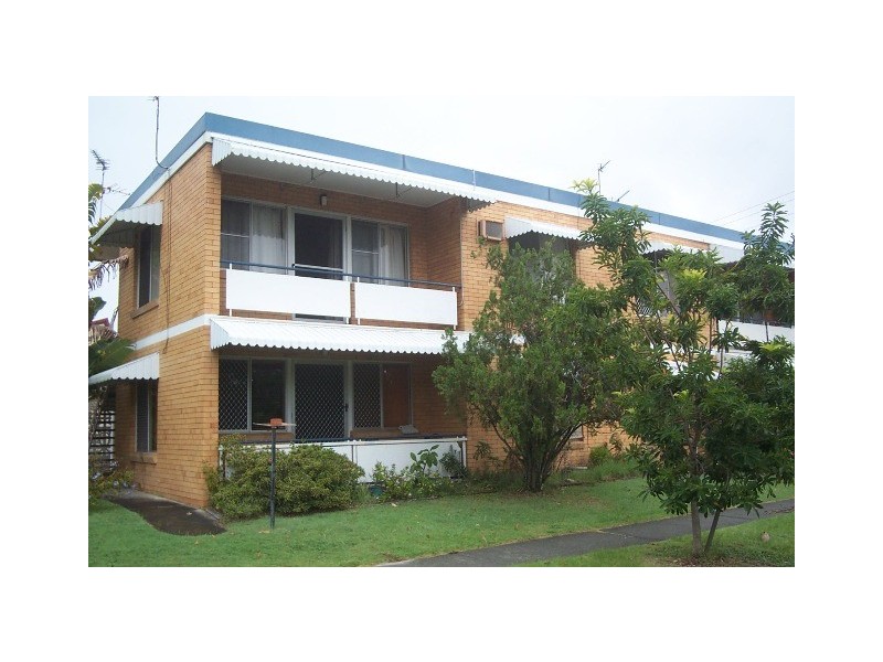 4/37  Coolangatta Road, Kirra QLD 4225