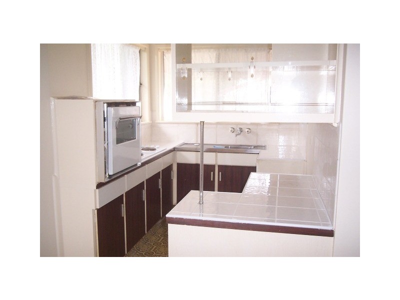 4/37  Coolangatta Road, Kirra QLD 4225