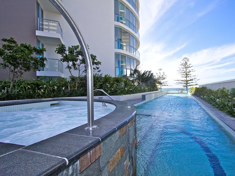 Coolangatta QLD 4225