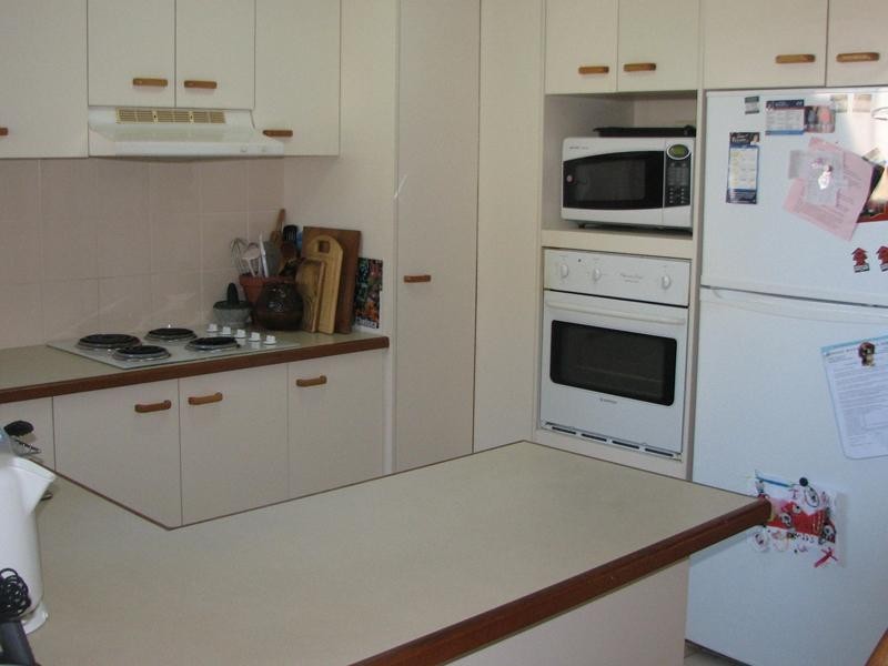 1/15 McKenzie Ave, Pottsville NSW 2489