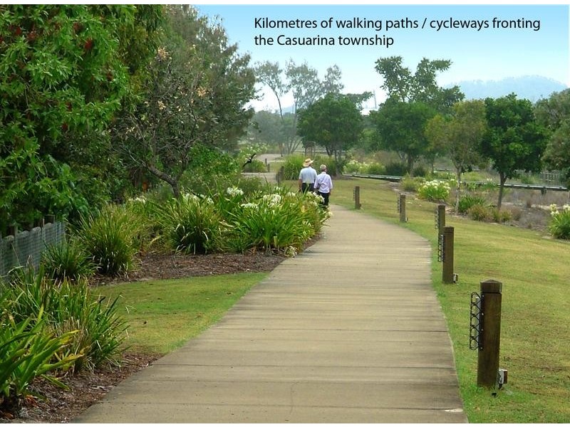 * Waves on Kamala, Cnr Kamala Crescent & Beech Lane, Casuarina NSW 2487