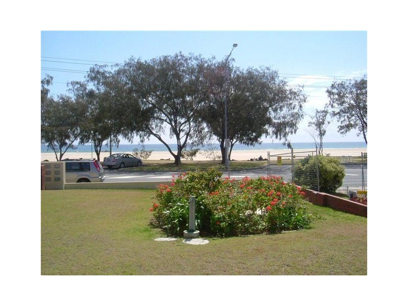 2/22 Musgrave St, Kirra QLD 4225
