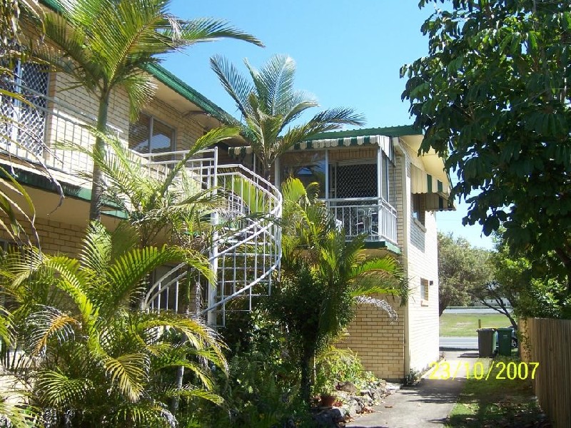 Bilinga QLD 4225