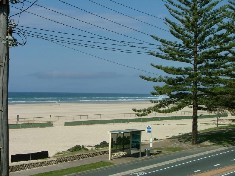 7/4 Musgrave Street, Toorak Court, Kirra QLD 4225