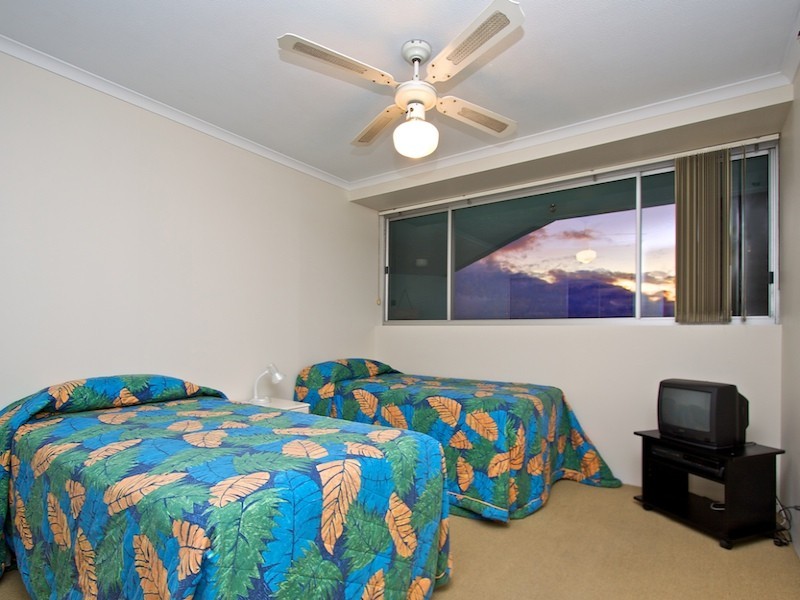 Unit 1149 Ocean Plaza 80 Marine Parade, Coolangatta QLD 4225