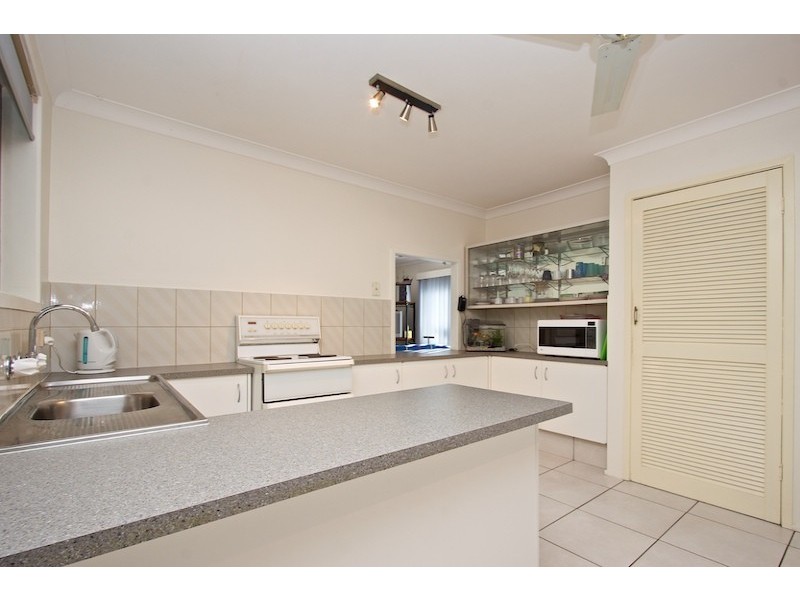 335 Adina Avenue, Bilinga QLD 4225