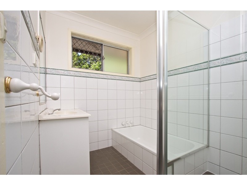 335 Adina Avenue, Bilinga QLD 4225