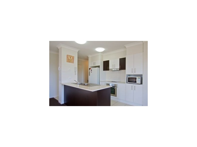 Unit 7 Pacific Place, 111-113 Golden Four Drive, Bilinga QLD 4225