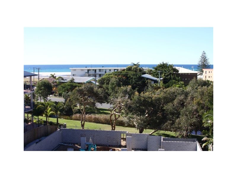 10/9 SOUTH STREET, Kirra QLD 4225