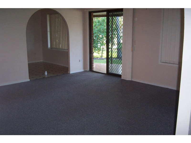 2/111  Sunset Boulevard, Tweed Heads West NSW 2485