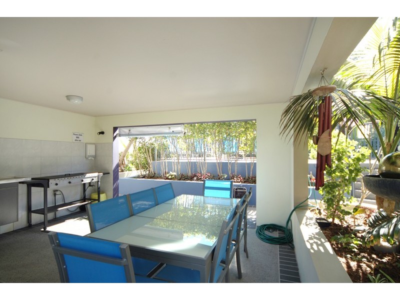 Coolangatta QLD 4225