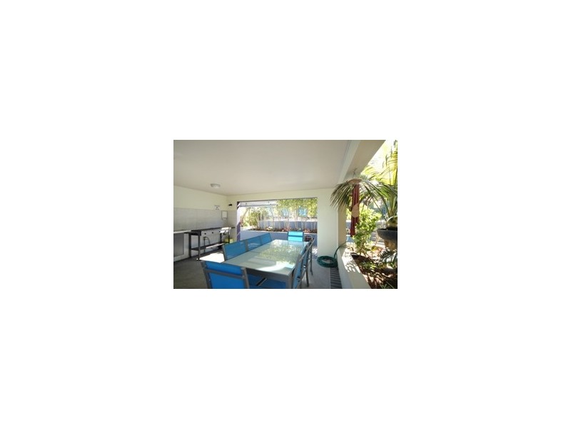 Coolangatta QLD 4225