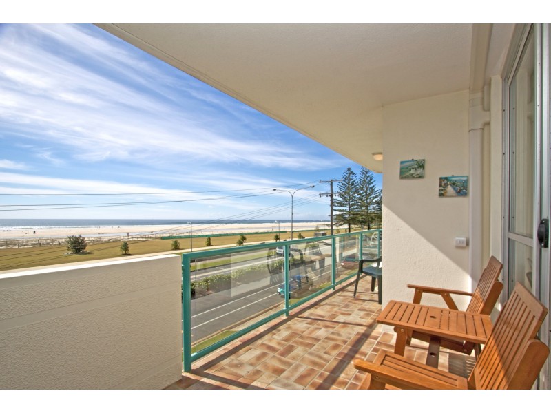 Toorak Court Unit 8 – 4 Musgrave Street, Kirra QLD 4225