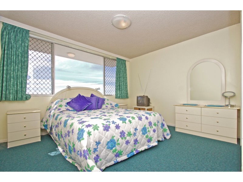 Toorak Court Unit 8 – 4 Musgrave Street, Kirra QLD 4225