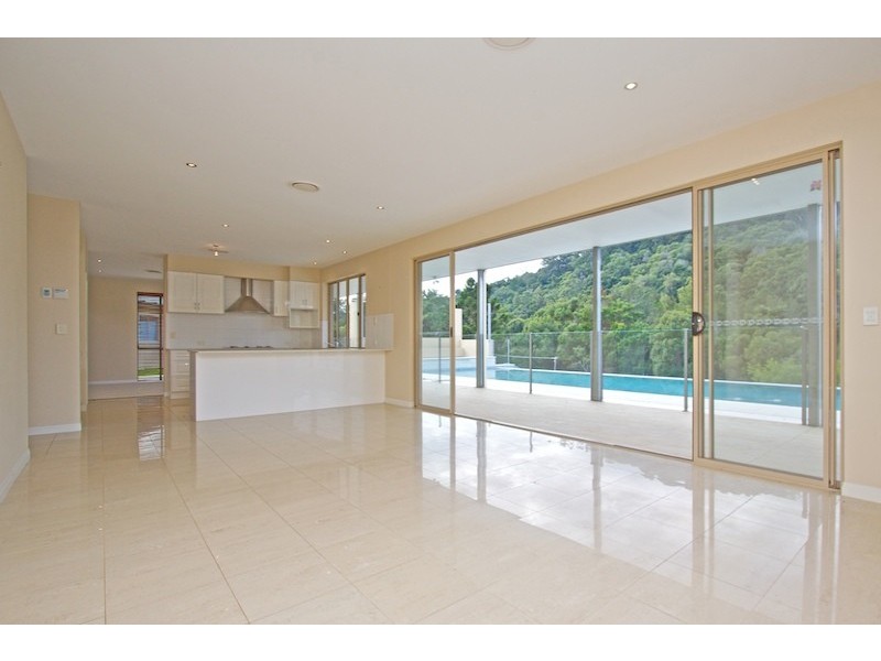 657 Tallebudgera Creek Road, Tallebudgera Valley QLD 4228