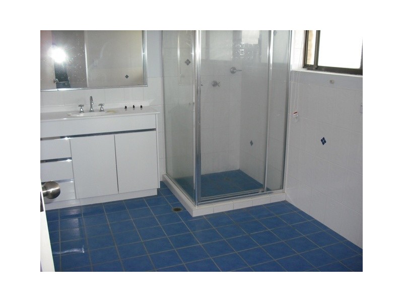 8/123 Golden Four Drive, Bilinga QLD 4225