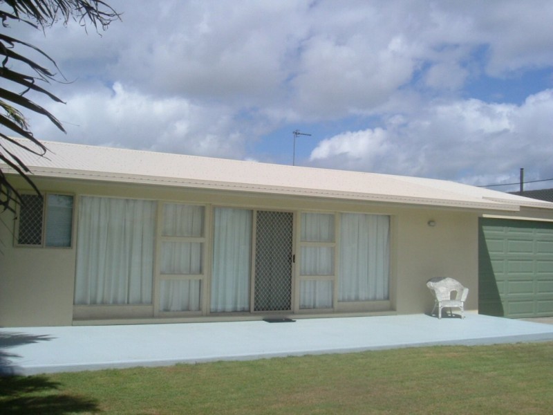 286 Coolangatta Rd, Bilinga QLD 4225