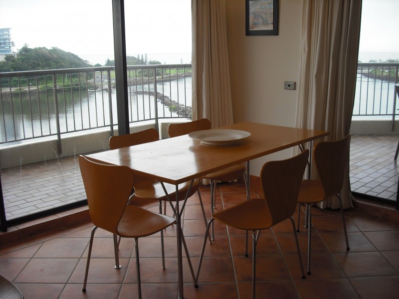 Coolangatta QLD 4225