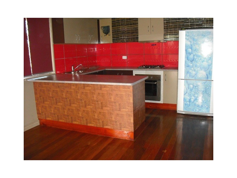 2/47  Coolangatta Road, Kirra QLD 4225