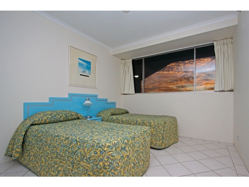 Coolangatta QLD 4225