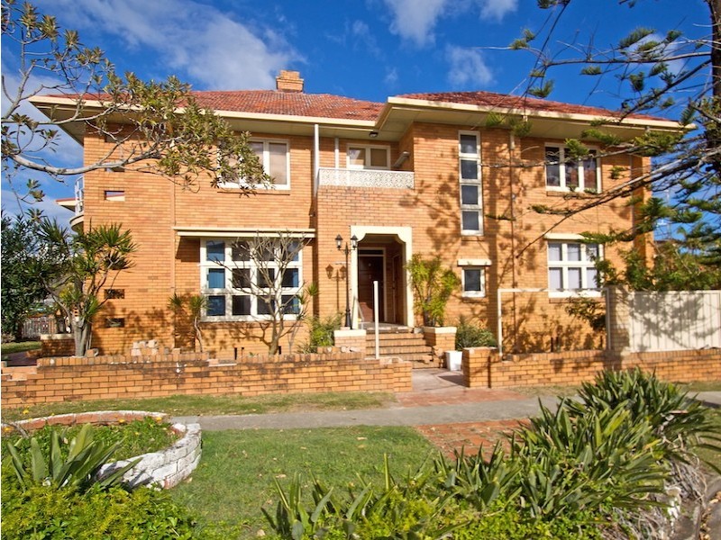 2/36 O’Connor Street (Cnr Wyberba & O’Connor), Tugun QLD 4224