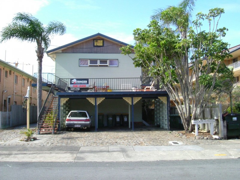 4 haig Street, Kirra QLD 4225