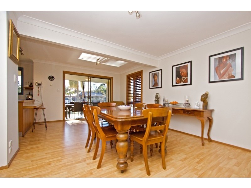3 Captains Way, Banora Point NSW 2486