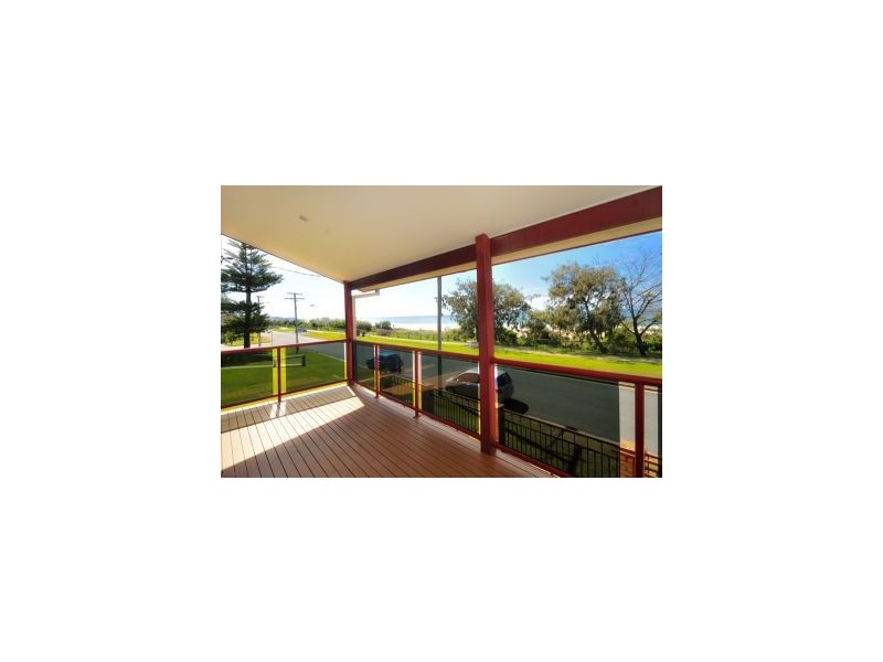 216 Pacific Parade, Bilinga QLD 4225