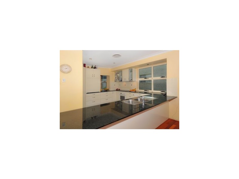 216 Pacific Parade, Bilinga QLD 4225