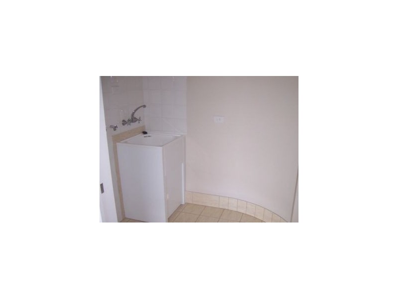 5/32 Powell   “Summit House”, Coolangatta QLD 4225