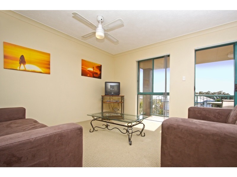 Unit 21 Pacific Place South 145 Golden Four Drive, Bilinga QLD 4225