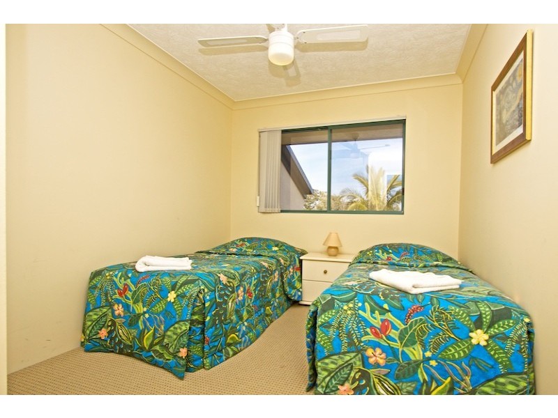 Unit 21 Pacific Place South 145 Golden Four Drive, Bilinga QLD 4225