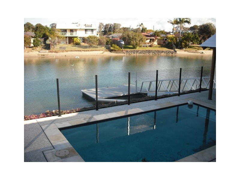 20 Bluewater Cres, Tweed Heads NSW 2485