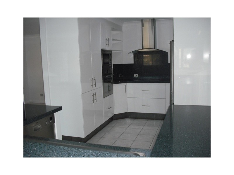 20 Bluewater Cres, Tweed Heads NSW 2485