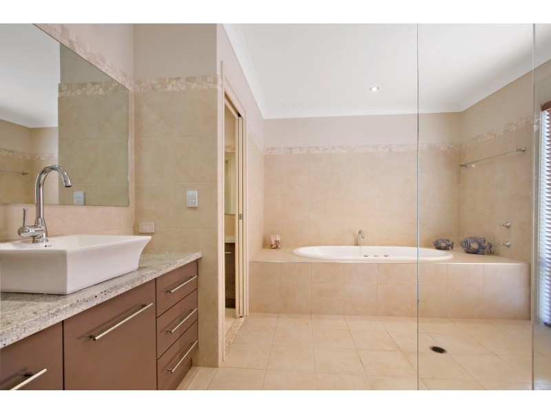 17 Monastery Lane, Tweed Heads NSW 2485