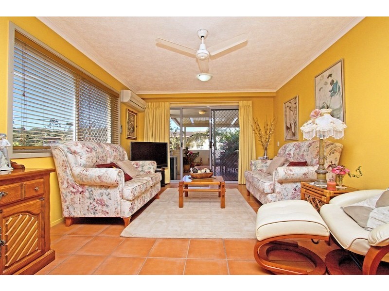 Unit 3-12 ‘Pearl of Kirra’ Douglas Steet, Kirra QLD 4225