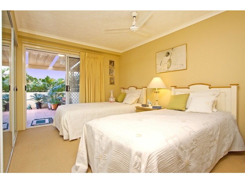 Unit 3-12 ‘Pearl of Kirra’ Douglas Steet, Kirra QLD 4225