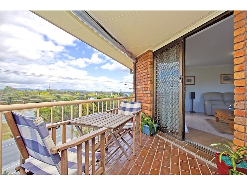 Unit 9 ‘Maui Court’ 77 Golden Four Drive, Bilinga QLD 4225