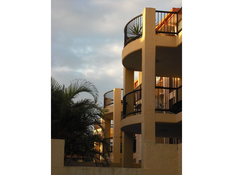 5 /5 Tweed Street, Coolangatta QLD 4225